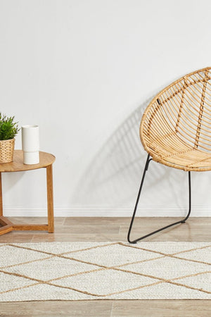 Byron 222 White Runner Rug