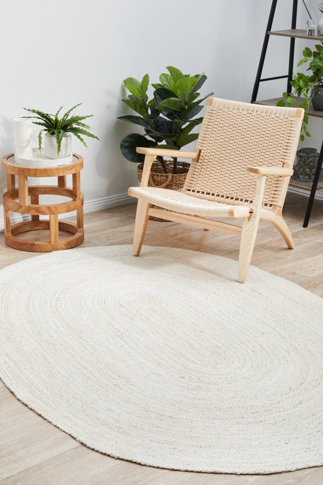 Agonda White Oval Rug