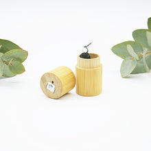 Bamboo Charcoal Dental Floss in Bamboo Dispenser - Mint