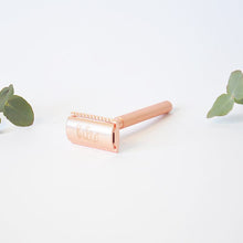 Safety Razor with Replacement Blades - Rose Gold
