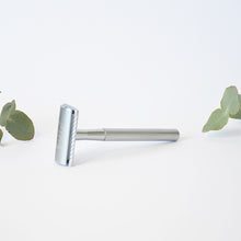 Safety Razor with Replacement Blades - Matte Silver