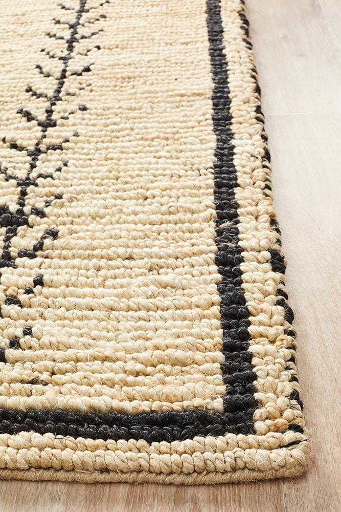 Kenya Tumu Hand Woven Tribal Jute Rug