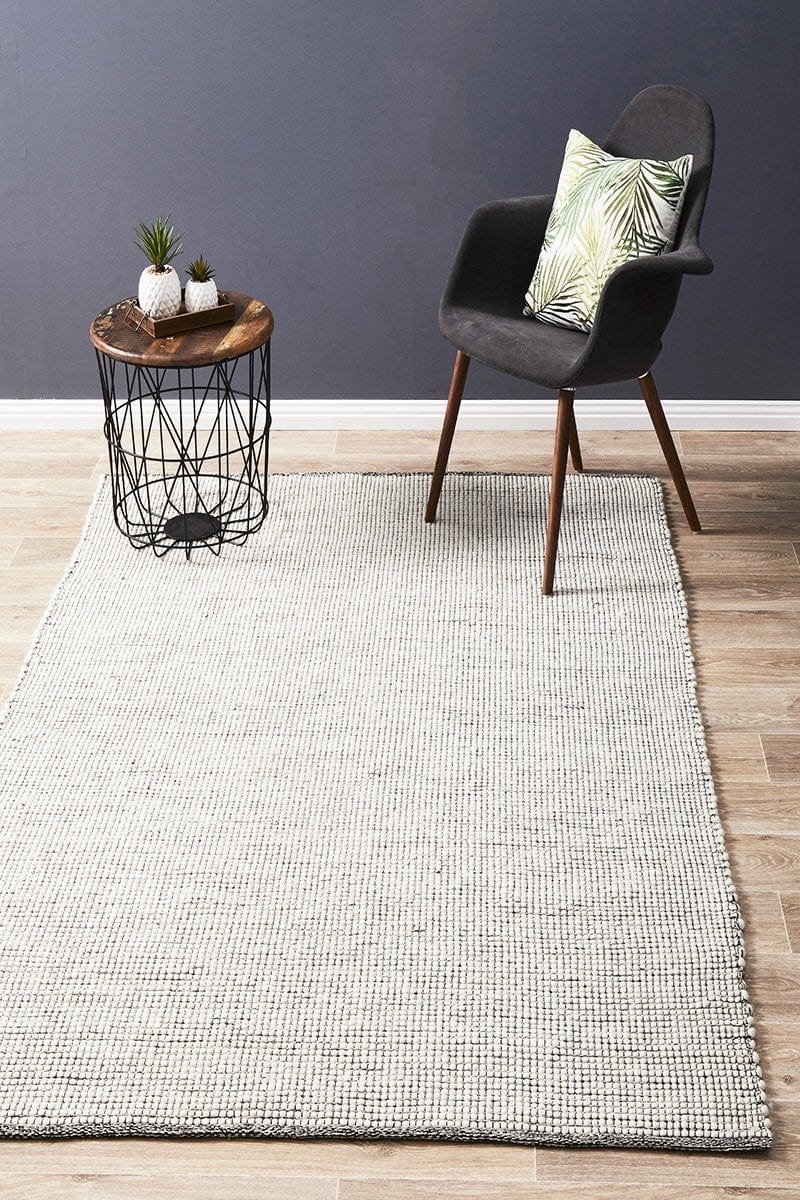 Evoke Stunning Wool Black Rug