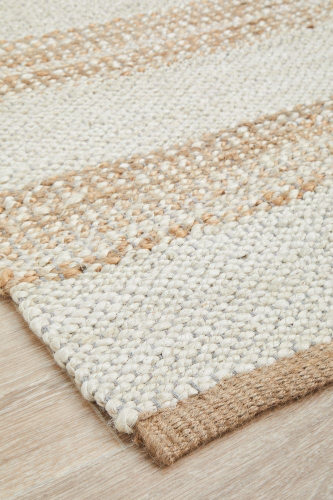 Byron 555 Natural White Rug