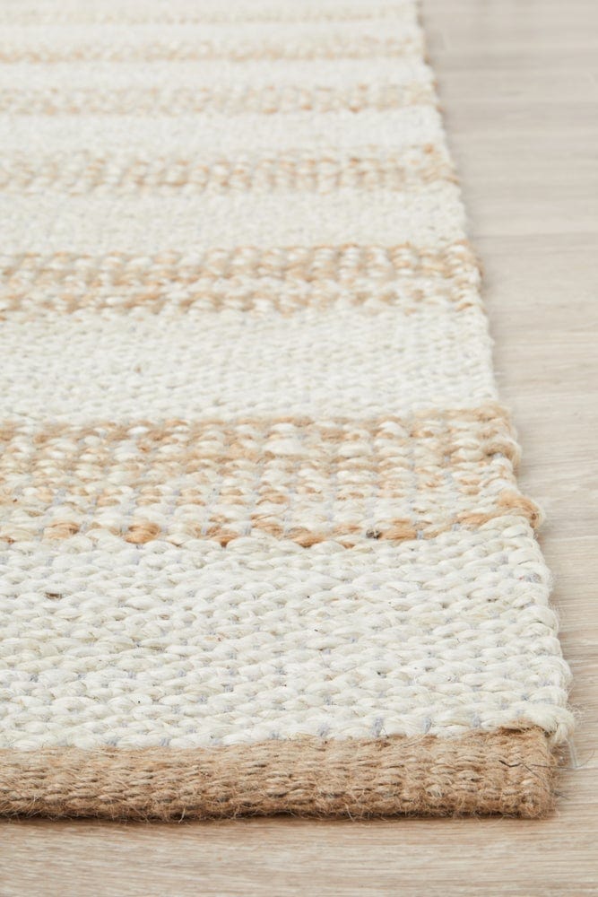 Byron 555 Natural White Rug