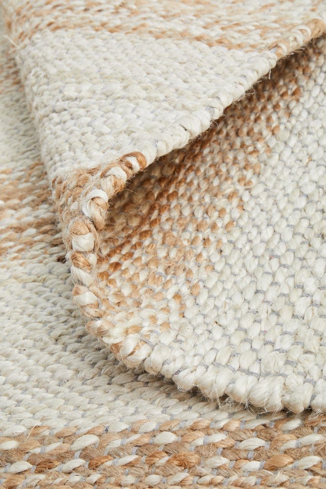 Byron 555 Natural White Rug