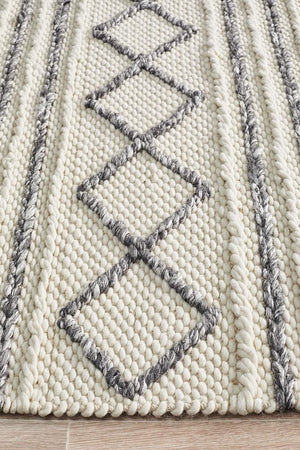 Leka Textured Woollen Rug White Grey